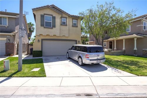 7940 Shadow Trails Ln, Jurupa Valley, CA, 92509-7007 | Card Image