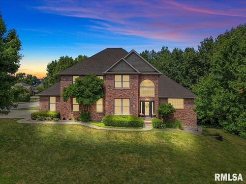 33 Woodland Trl, Rochester, IL, 62563-9552 | Card Image