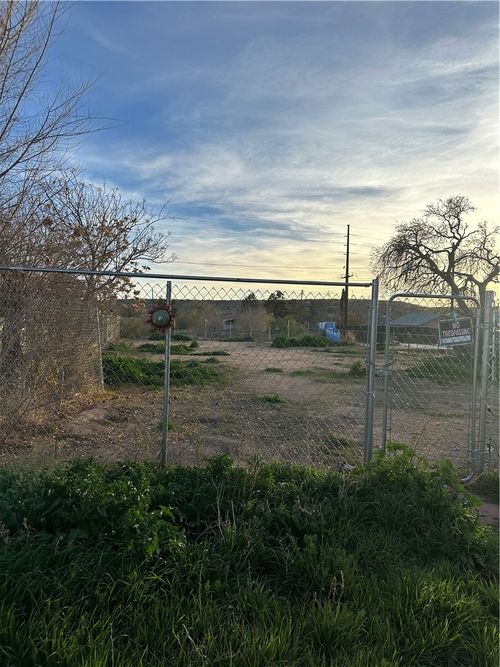 562 E Park St, Kingman, AZ, 86401-6024 | Card Image