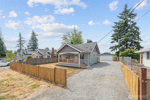 9638 C St E, Tacoma, WA, 98445-2040 | Card Image