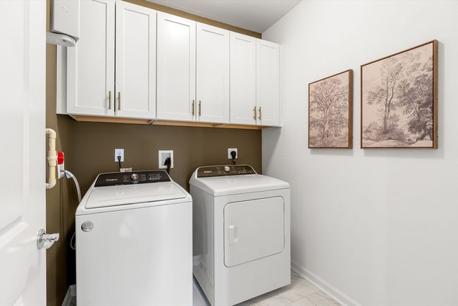 213 - 2 Codman Way, Condo with 2 bedrooms, 2 bathrooms and null parking in Westborough MA | Image 27