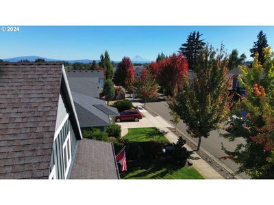 5827 Se 29 Th Ter, House other with 4 bedrooms, 2 bathrooms and 2 parking in Gresham OR | Image 3