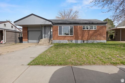4622 S 375 E, Washington Terrace, UT, 84405-5909 | Card Image