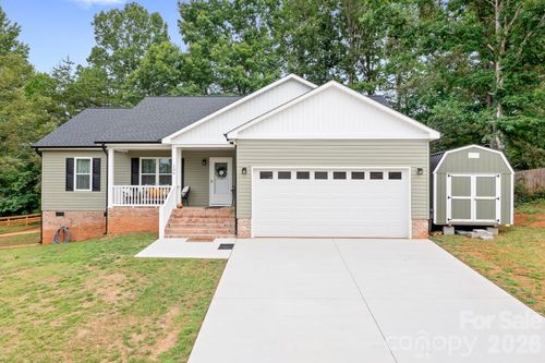 136 Ridge Run Dr, Statesville, NC, 28625-5011 | Card Image