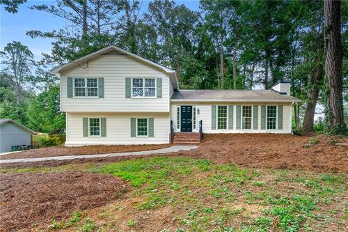 1586 Lucelle Ave, Stone Mountain, GA, 30087-3315 | Card Image