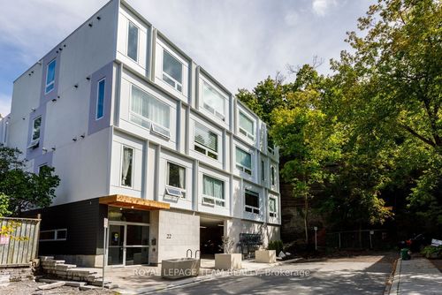 401-22 Perkins St, Ottawa, ON, K1R7G5 | Card Image