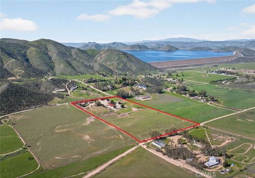 31420 Palm Ave, Hemet, CA, 92543-9663 | Card Image