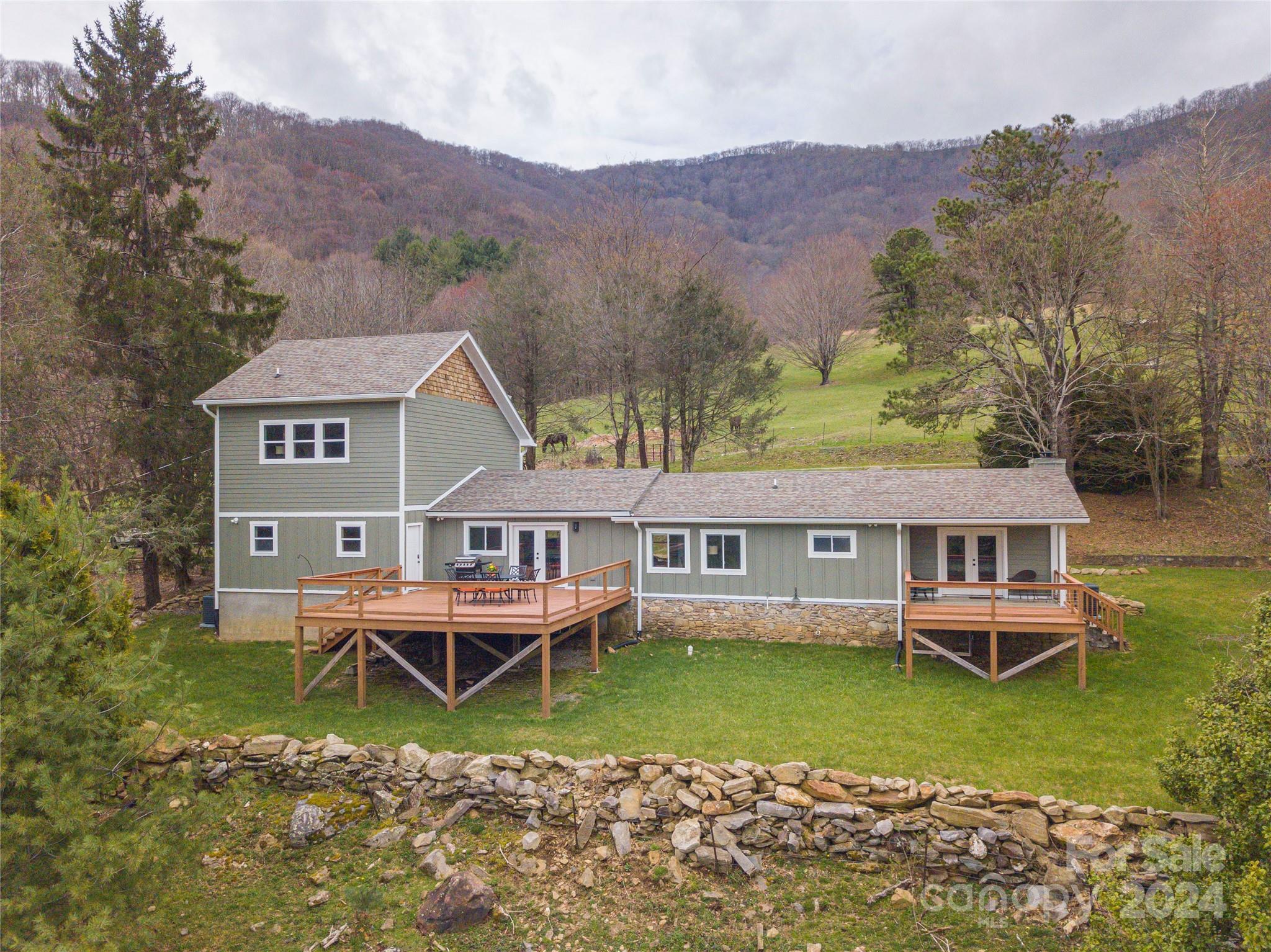 Grove Park, Waynesville, NC 28786