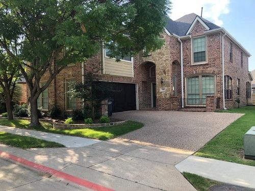 380 Parkvillage Ave, Fairview, TX, 75069-6807 | Card Image