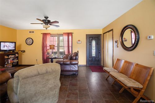 2222 Loree Rd, Applegate, MI, 48401-9757 | Card Image