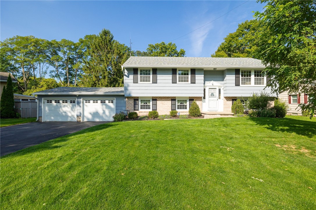 Bright Oaks Dr, Rochester, NY 14624