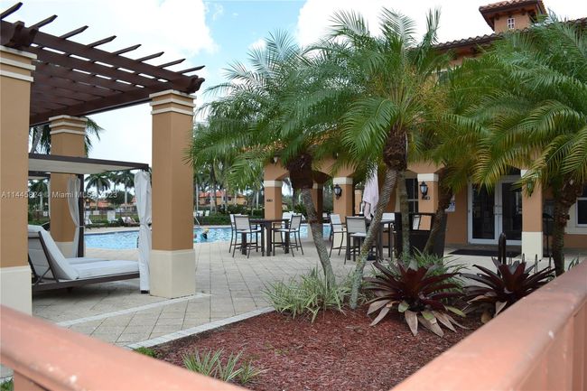 0 - 15278 Sw 30th Ter, Townhouse with 3 bedrooms, 2 bathrooms and null parking in Miami FL | Image 35