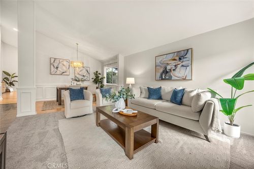 6347 Sombrero Ave, Cypress, CA, 90630-5325 | Card Image