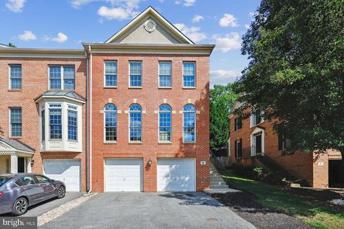 15 Blue Hosta Way, ROCKVILLE, MD, 20850-2870 | Card Image