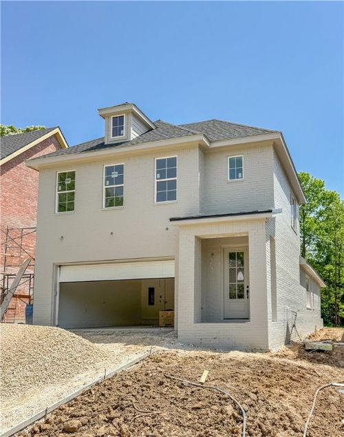 364 S College Ave, Fayetteville, AR, 72701-6111 | Card Image