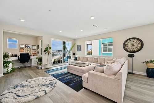 1855 Montage Ave, Chula Vista, CA, 91915-3208 | Card Image