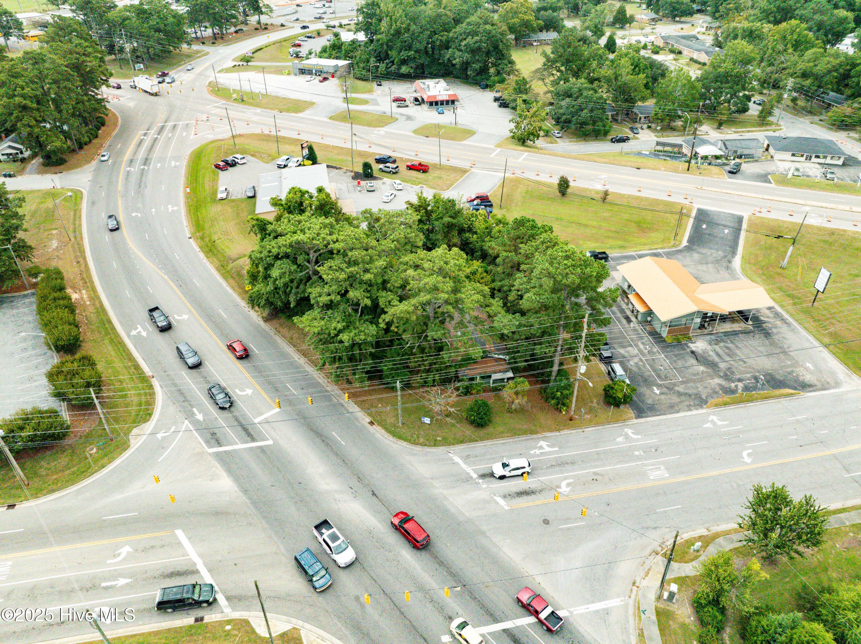 Commercial Sale in Washington 4