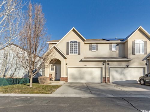 1522 Oak Lawn Ct, West Valley City, UT, 84119-2128 | Card Image