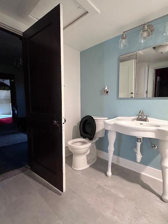 2311 30 Th St, House other with 5 bedrooms, 4 bathrooms and 4 parking in Snyder TX | Image 31