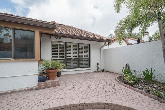 back of home with garden area | Image 30