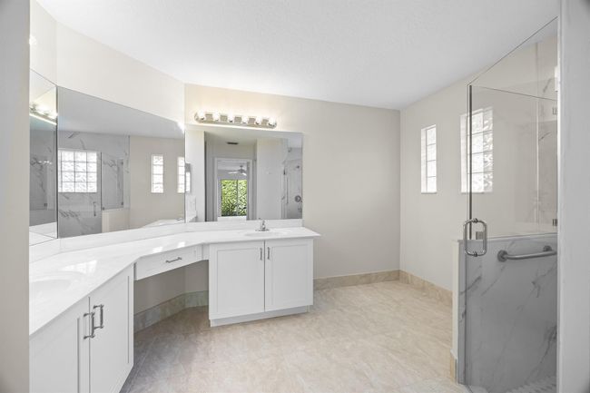 1040 Egret Circle Circle N, House other with 3 bedrooms, 2 bathrooms and null parking in Jupiter FL | Image 20
