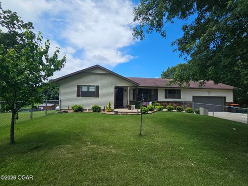 119 Vancil St, Pineville, MO, 64856-9636 | Card Image