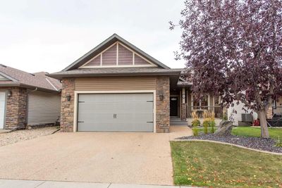 60 Illingworth Close, House detached with 3 bedrooms, 2 bathrooms and 2 parking in Red Deer AB | Image 1