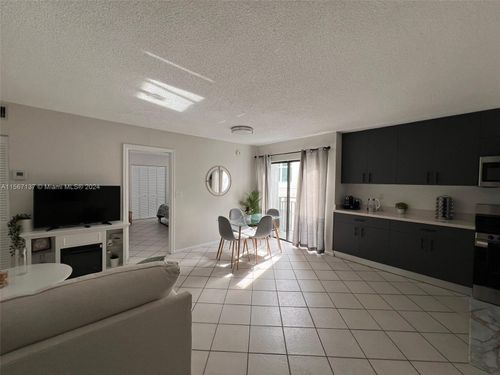 apt-3c-753 Michigan Ave, Miami Beach, FL, 33139-6060 | Card Image