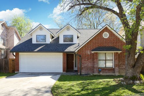 9702 Quiet Lk, San Antonio, TX, 78254-6121 | Card Image