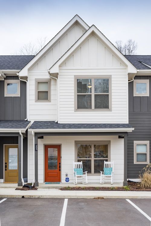 203 Thompson Park Dr, Nashville, TN, 37211-2686 | Card Image