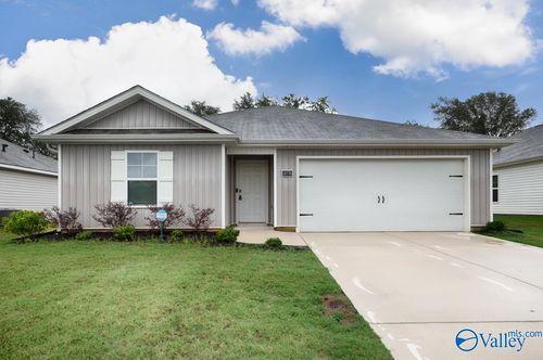 18776 Wicklow Cir, Athens, AL, 35613-6093 | Card Image