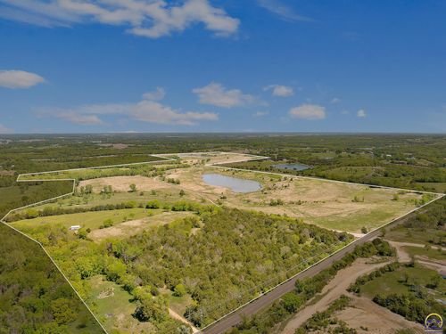 0000-se-ratner-rd-0000 Se Shawnee Heights Rd, Tecumseh, KS, 66542 | Card Image