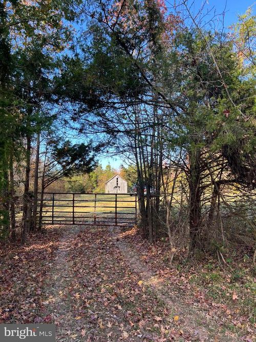 7500 Chicamuxen Rd, INDIAN HEAD, MD, 20640 | Card Image