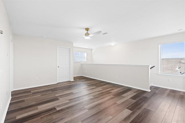 Huge Game room upstairs | Image 19
