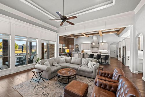 12117 Wild Bill Ct, Newark, TX, 76071-8946 | Card Image