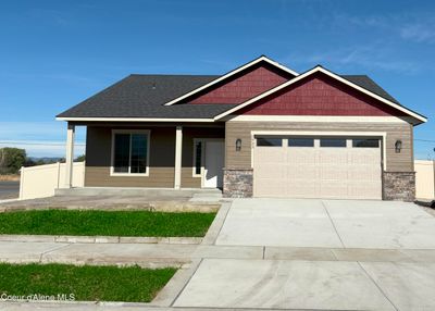 1933 E Mykal Ct, House other with 3 bedrooms, 2 bathrooms and null parking in Post Falls ID | Image 2