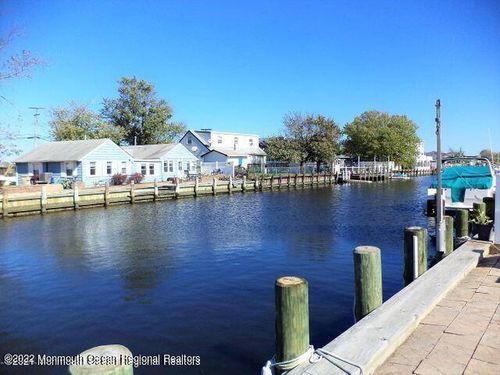 223 Butler Blvd, Bayville, NJ, 08721-3131 | Card Image