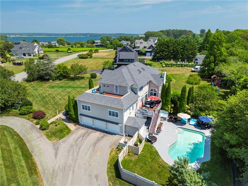 180 Cottontail Dr, Portsmouth, RI, 02871-5155 | Card Image