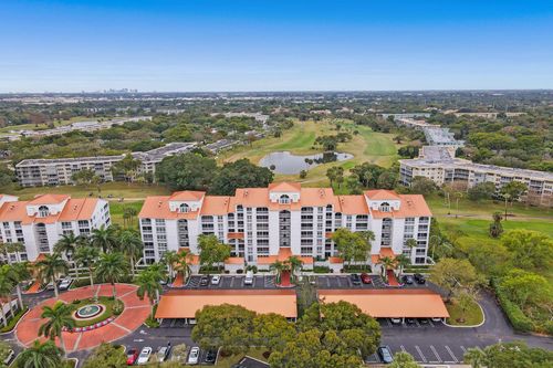 124a-4112 W Palm Aire Dr, Pompano Beach, FL, 33069-4179 | Card Image
