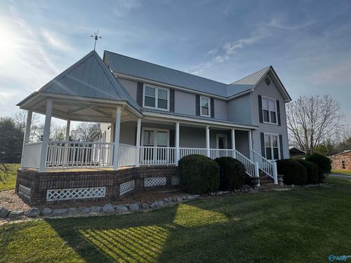 271 Myles St, Albertville, AL, 35951-7552 | Card Image
