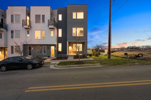 78 Fern Ave, Nashville, TN, 37207-5046 | Card Image