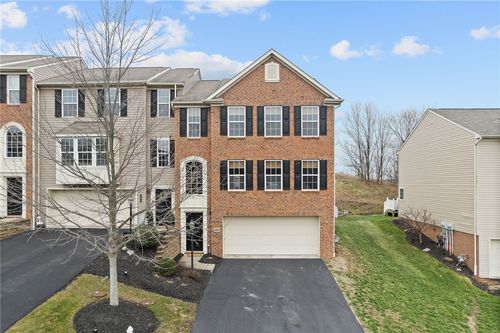 246 Maple Ridge Dr, Canonsburg, PA, 15317-7300 | Card Image