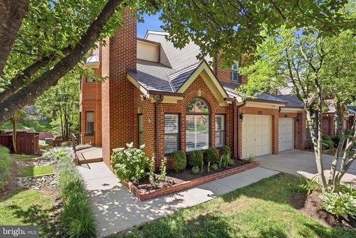 1456 Hampton Hill Cir, MCLEAN, VA, 22101-6010 | Card Image