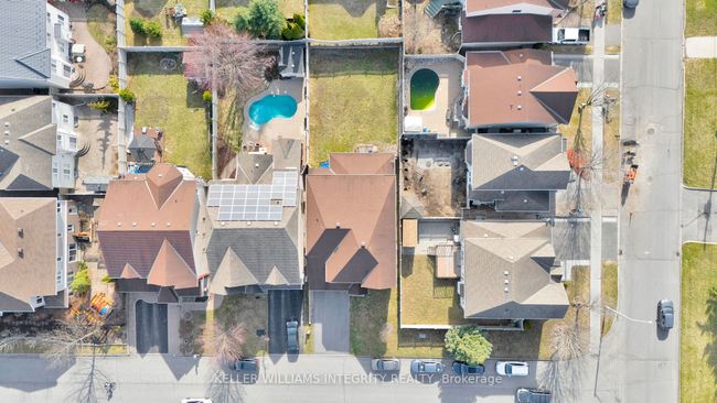 147 Millgreen Cres, House other with 8 bedrooms, 8 bathrooms and 4 parking in Gloucester ON | Image 46