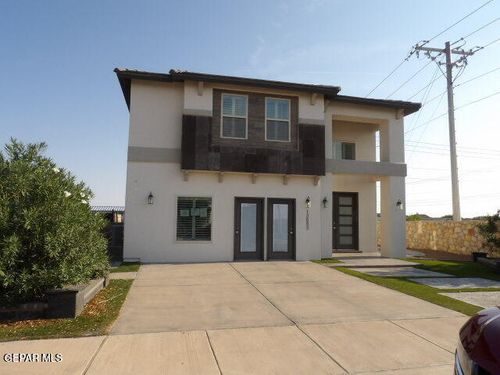 13693 Holbeck St, Horizon City, TX, 79928-2236 | Card Image
