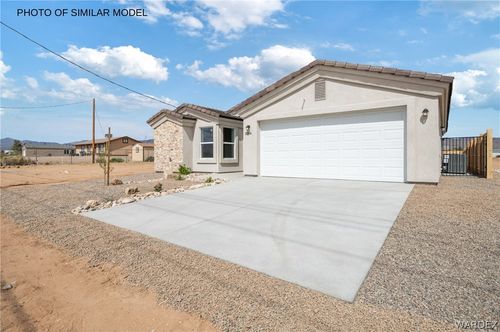 10037 N Larkspur Drive, Kingman, AZ, 86401 | Card Image