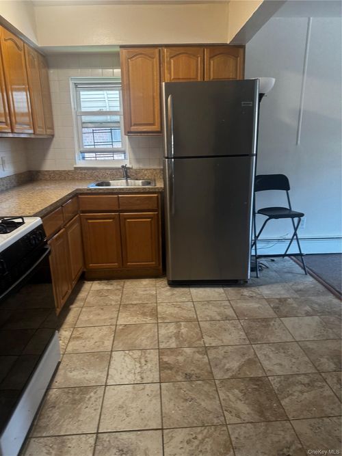 410 Torry Avenue, New York, NY, 10473 | Card Image