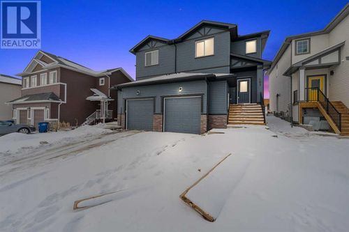 103 Baysprings Way Sw, Airdrie, AB, T4B5C6 | Card Image