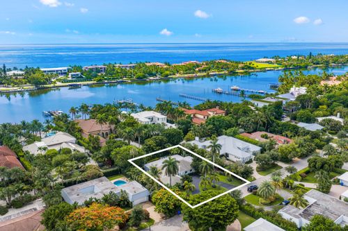 1386 S Atlantic Dr, Lantana, FL, 33462-4717 | Card Image
