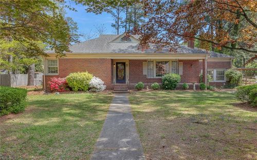 2810 Acres Rd, Portsmouth, VA, 23703-4800 | Card Image